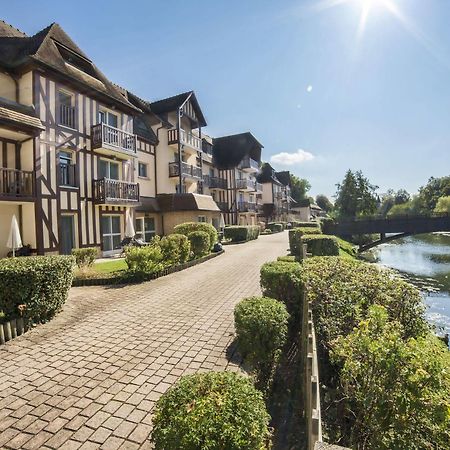 Karma Manoir Des Deux Amants Aparthotel Connelles Exteriör bild