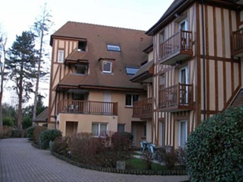 Karma Manoir Des Deux Amants Aparthotel Connelles Exteriör bild